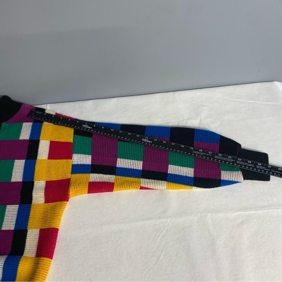 Colorful Geometric Pattern Sweater - Picture 13 of 13